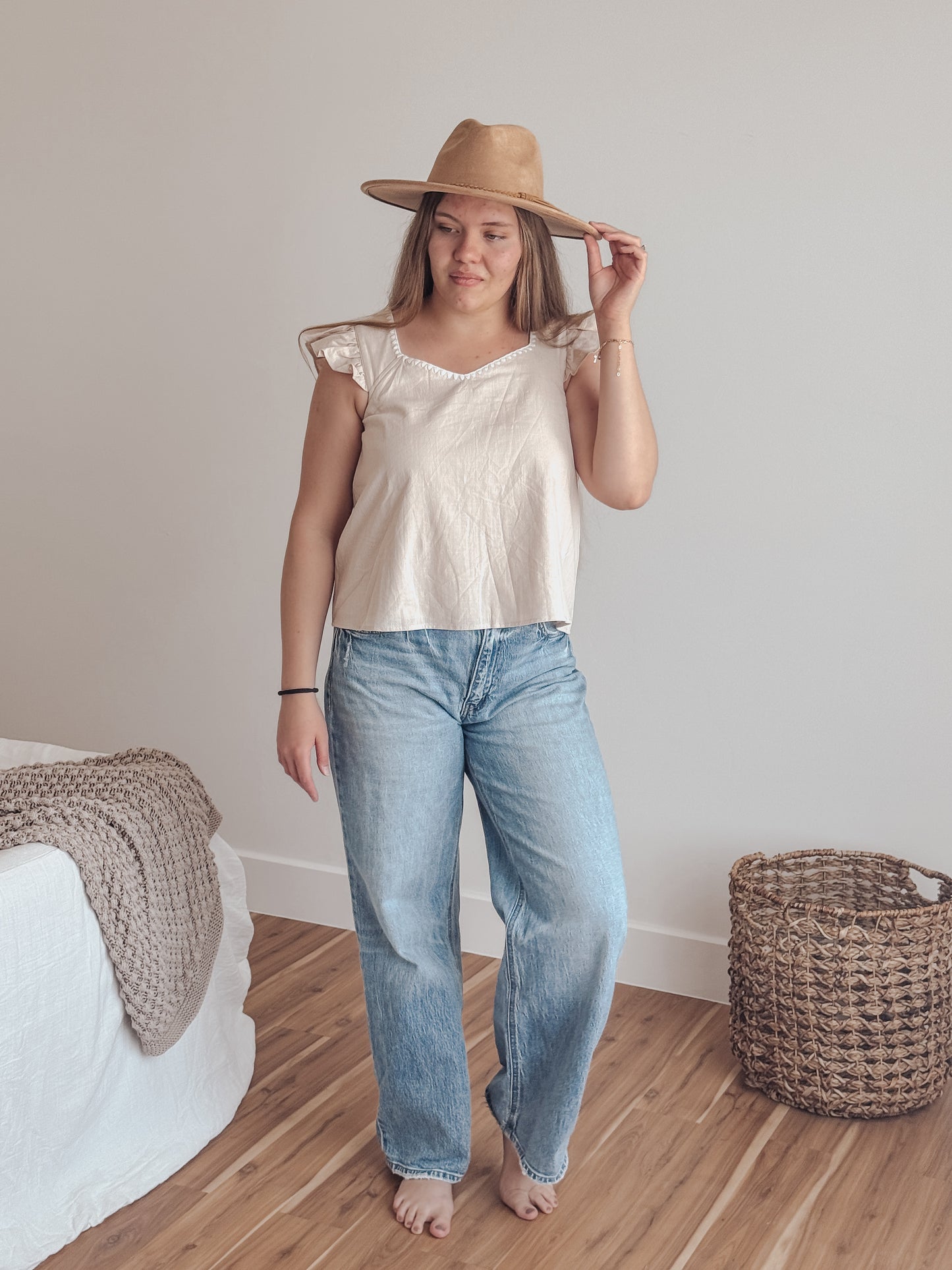 Ruffle Sleeved V-Neck Linen Top with Embroidery