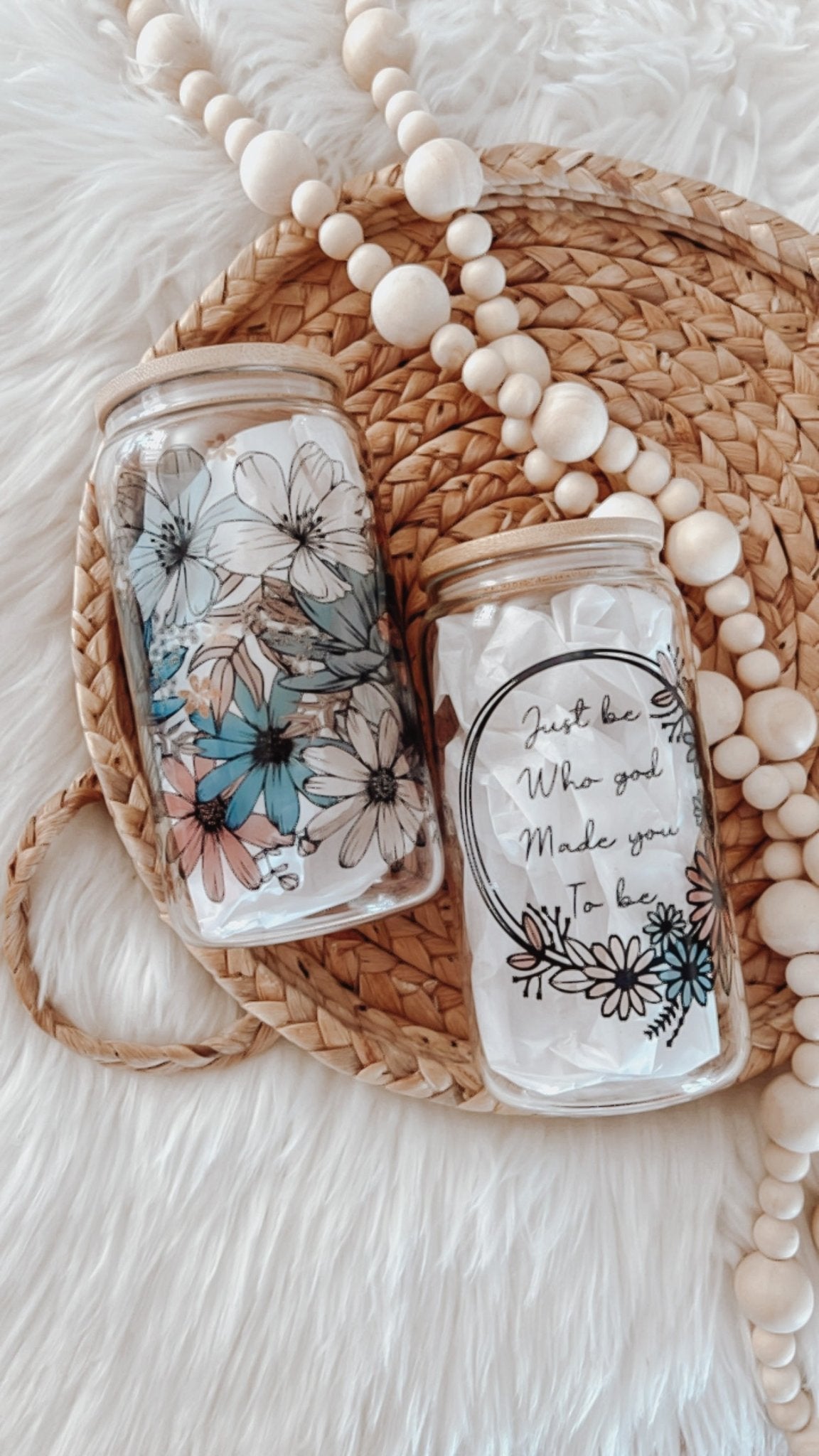 Retro Floral 16oz Glass Can Cup - Emma K Designs